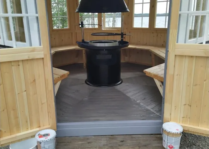 Niemenkaerki From Offerhut 23 科沃拉