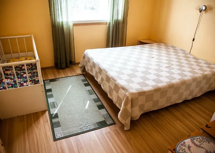 Niemenkaerki From Offerhut 23 科沃拉